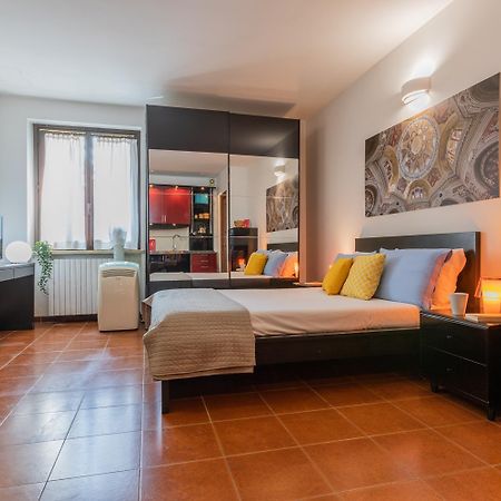 Studio S. Tommaso A Piazza Castello By Wonderful Italy Apartment Торино Екстериор снимка